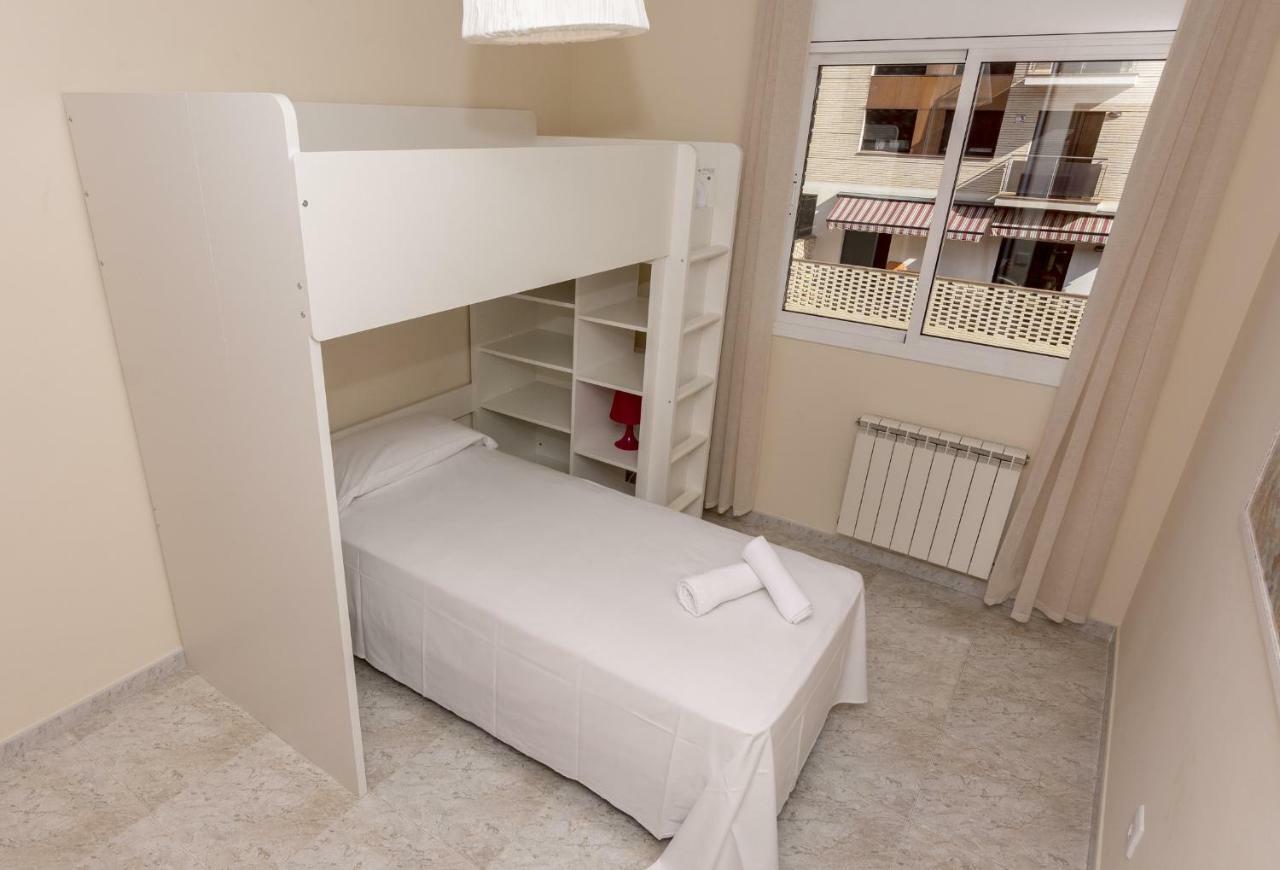 Homeholidaysrentals Salvador Pineda de Mar Luaran gambar